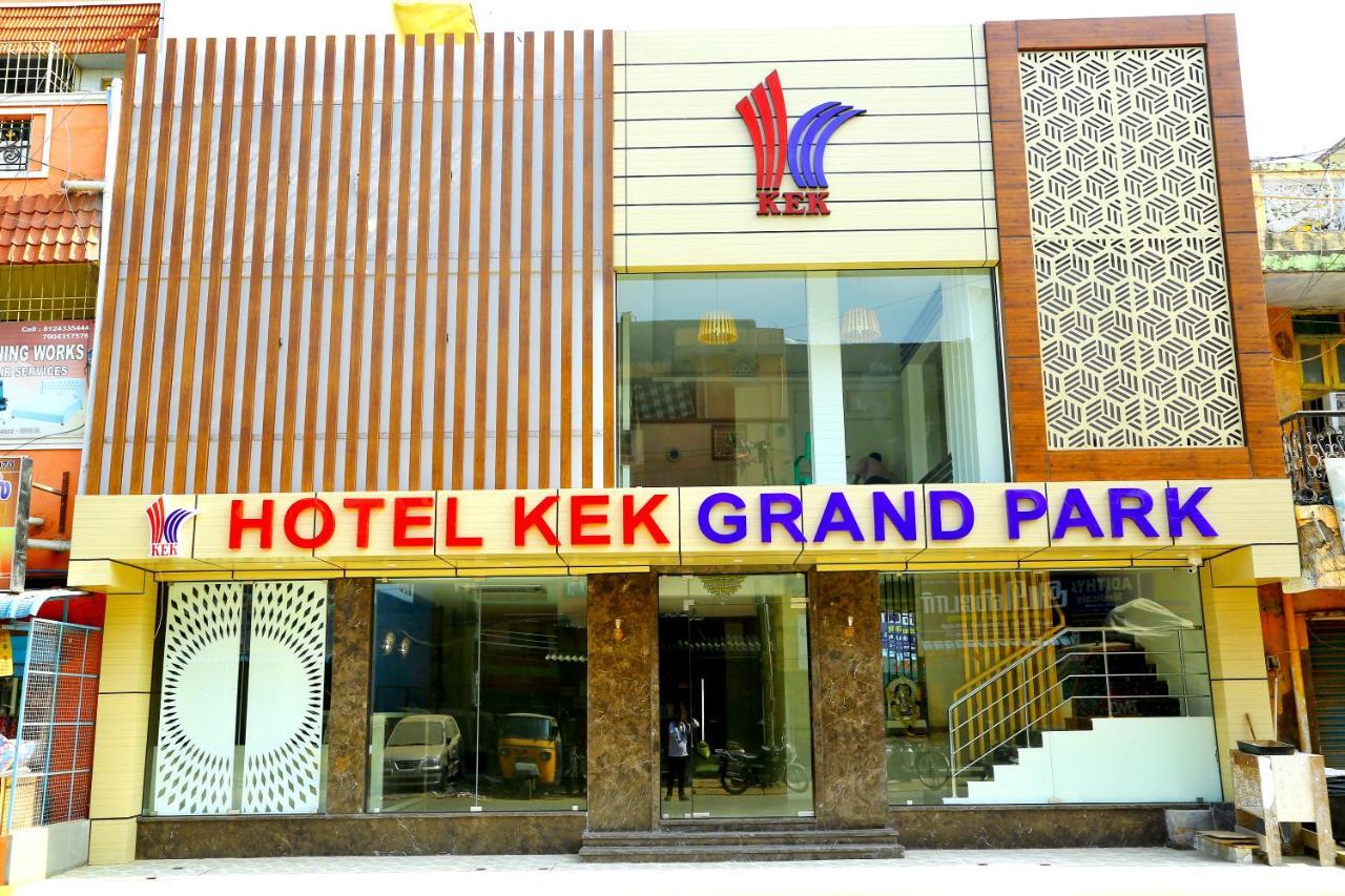 Hotel Kek Grand Park Chennai Exteriör bild