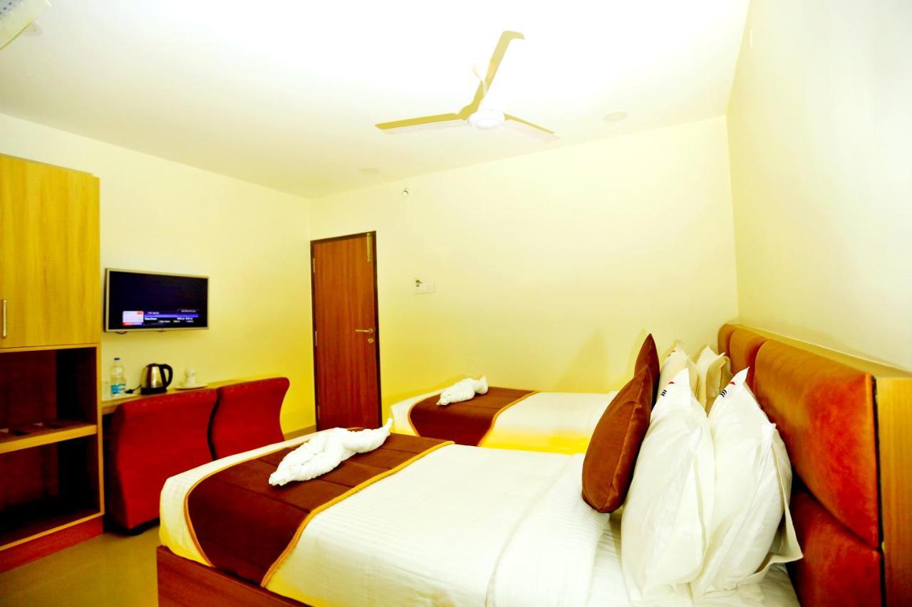 Hotel Kek Grand Park Chennai Exteriör bild