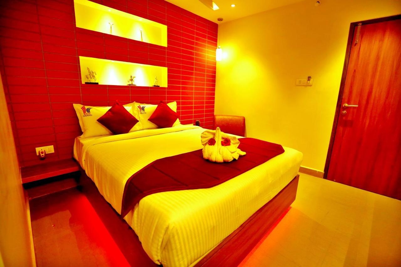 Hotel Kek Grand Park Chennai Exteriör bild